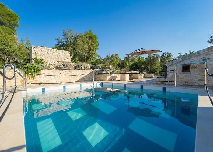 Stone House Lozica