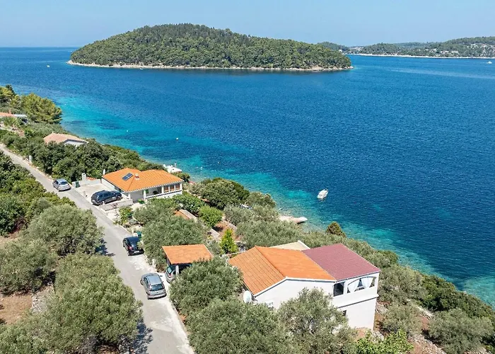 Holiday House "Silencia"