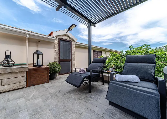 Awesome Home In Vela Luka With House Sea View