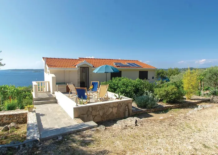 Awesome Home In Vela Luka With House Sea View