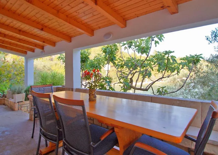 Getaway Beach House